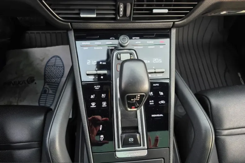 Porsche Cayenne din 2021 cu 79.000 km - oferta POR204255 - foto 10