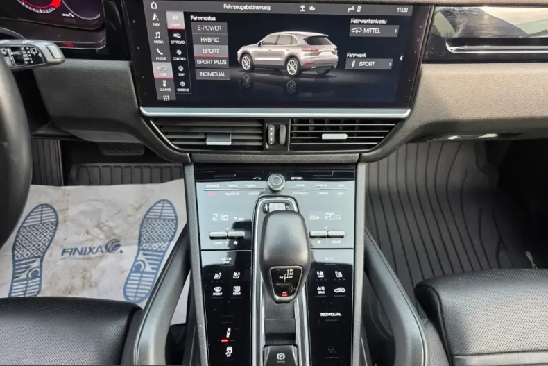 Porsche Cayenne din 2021 cu 79.000 km - oferta POR204255 - foto 12