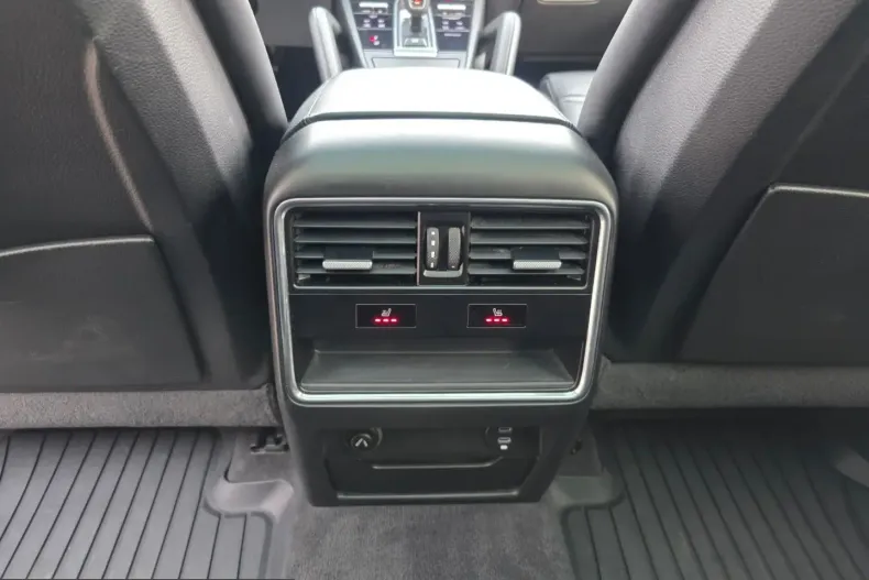 Porsche Cayenne din 2021 cu 79.000 km - oferta POR204255 - foto 15