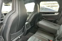 Porsche Cayenne din 2025 cu 6.000 km - oferta POR204256 - foto 19