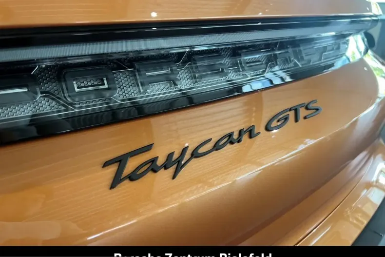 Porsche Taycan din 2025 cu 5.000 km - oferta POR204258 - foto 15