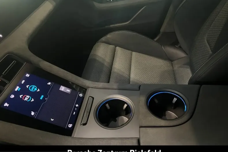 Porsche Taycan din 2025 cu 5.000 km - oferta POR204258 - foto 26