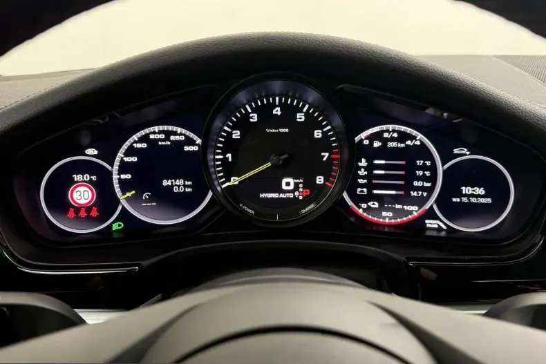 Porsche Panamera din 2023 cu 84.147 km - oferta POR204260 - foto 10