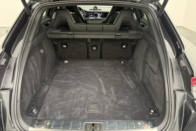 Porsche Panamera din 2023 cu 84.147 km - oferta POR204260 - foto 39