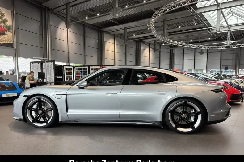 Porsche Taycan din 2023 cu 45.100 km - oferta POR204261 - foto 4