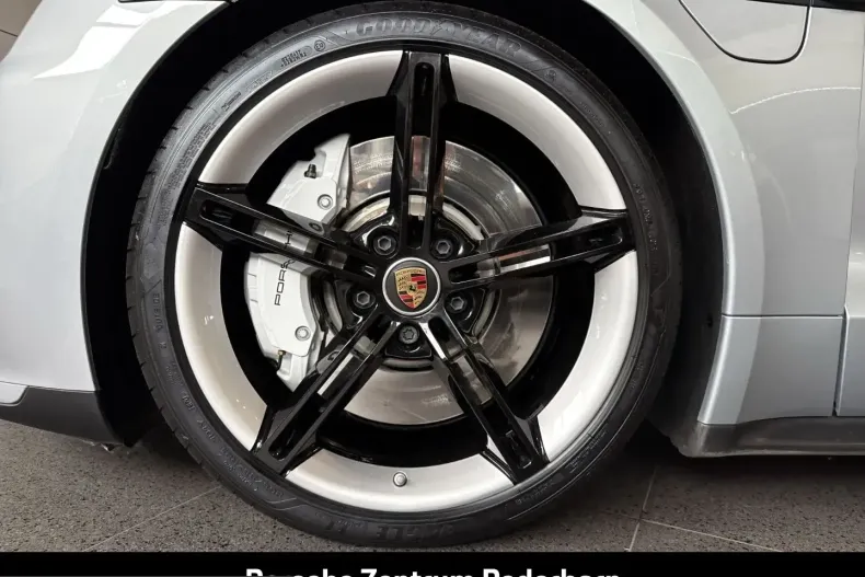 Porsche Taycan din 2023 cu 45.100 km - oferta POR204261 - foto 14