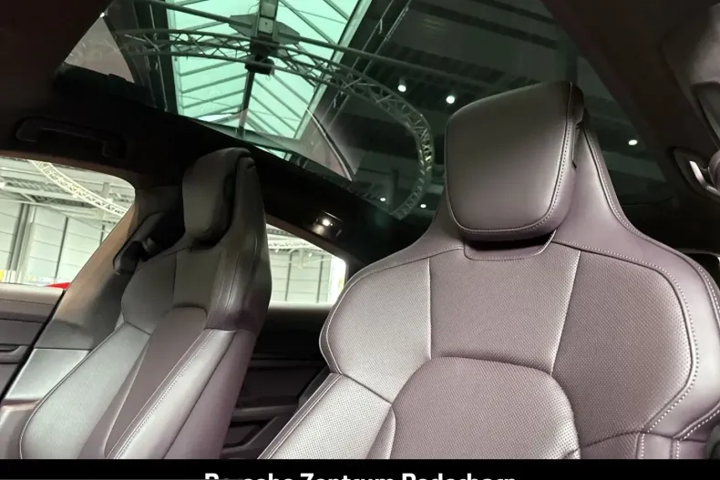 Porsche Taycan din 2023 cu 45.100 km - oferta POR204261 - foto 16