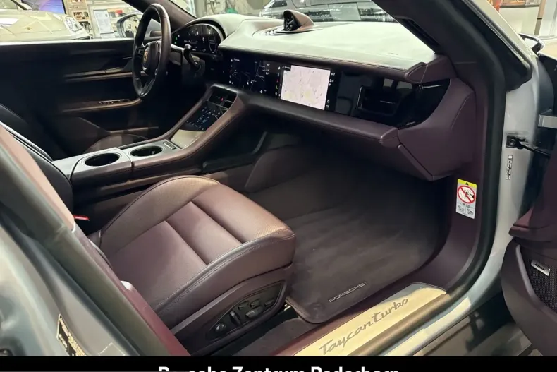 Porsche Taycan din 2023 cu 45.100 km - oferta POR204261 - foto 21