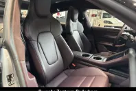 Porsche Taycan din 2023 cu 45.100 km - oferta POR204261 - foto 22