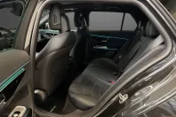 Mercedes-Benz E 300 (Clasa E) din 2025 cu 10.489 km - oferta MER204262 - foto 8