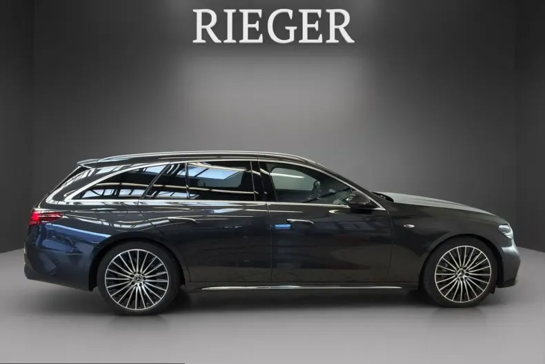 Mercedes-Benz E 300 (Clasa E) din 2025 cu 10.489 km - oferta MER204262 - foto 14