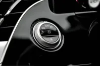 Mercedes-Benz E 220 (Clasa E) din 2024 cu 24.307 km - oferta MER204263 - foto 18