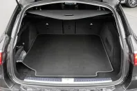 Mercedes-Benz E 220 (Clasa E) din 2024 cu 24.307 km - oferta MER204263 - foto 20