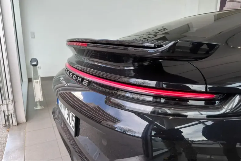 Porsche 992 din 2021 cu 24.030 km - oferta POR204267 - foto 8