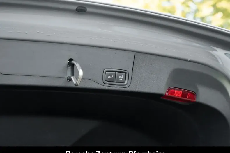 Porsche Taycan din 2022 cu 30.200 km - oferta POR204268 - foto 25