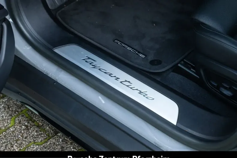 Porsche Taycan din 2022 cu 30.200 km - oferta POR204268 - foto 27