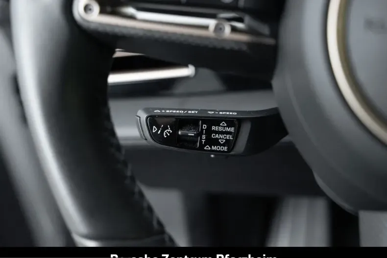 Porsche Taycan din 2022 cu 30.200 km - oferta POR204268 - foto 34