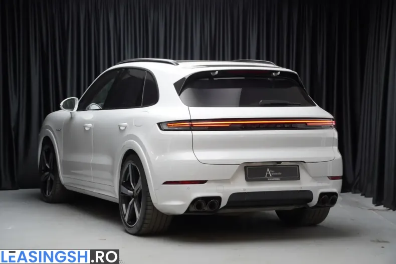 Porsche Cayenne din 2023 cu 26.800 km - oferta POR204274 - foto 6