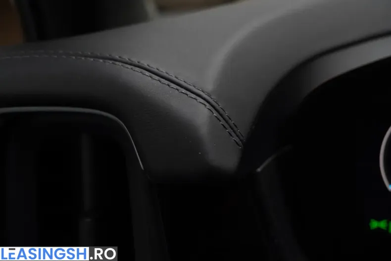 Porsche Cayenne din 2023 cu 26.800 km - oferta POR204274 - foto 34