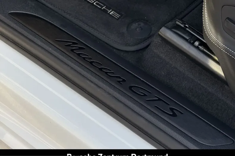Porsche Macan din 2023 cu 38.716 km - oferta POR204275 - foto 22