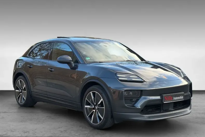 Porsche Macan din 2024 cu 12.490 km - oferta POR204276 - foto 1