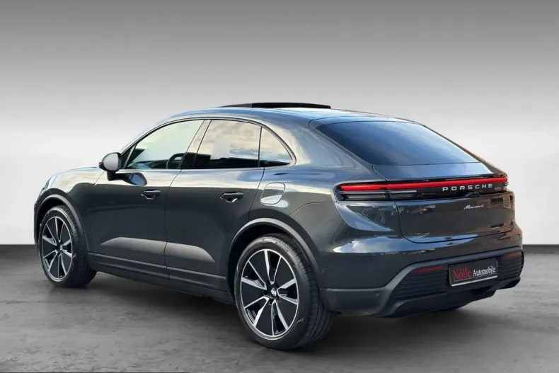 Porsche Macan din 2024 cu 12.490 km - oferta POR204276 - foto 4