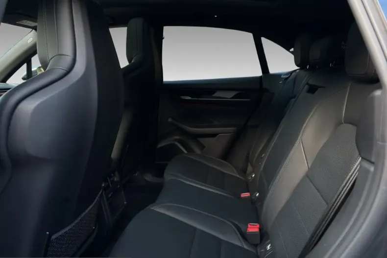 Porsche Macan din 2024 cu 12.490 km - oferta POR204276 - foto 13