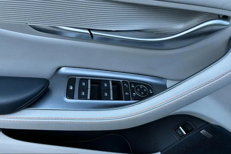 BYD Seal U din 2024 cu 11.772 km - oferta BYD204278 - foto 19