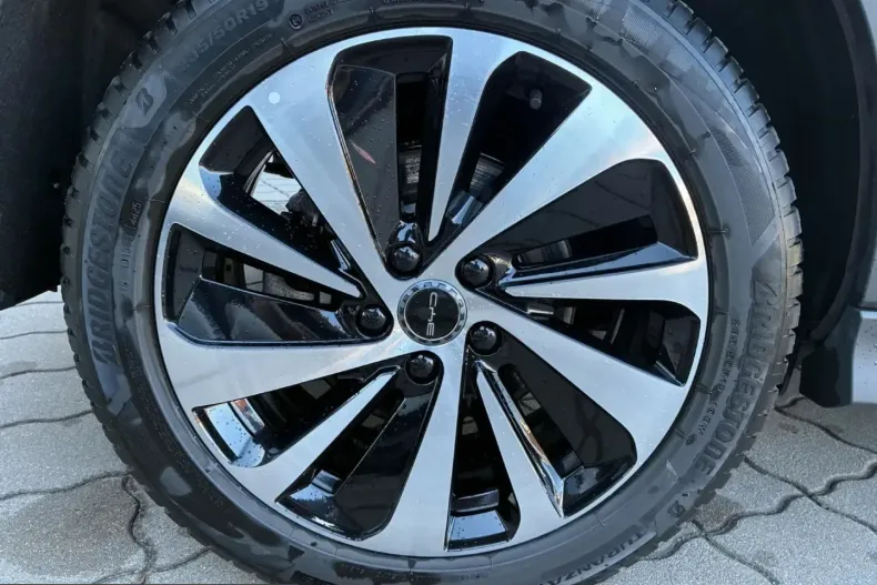 BYD Seal U din 2024 cu 11.772 km - oferta BYD204278 - foto 22