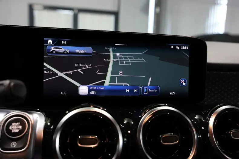 Mercedes-Benz GLB 200 (Clasa GLB) din 2024 cu 40.000 km - oferta MER204280 - foto 11