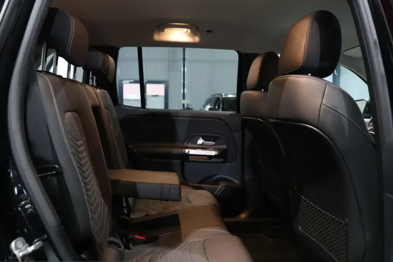 Mercedes-Benz GLB 200 (Clasa GLB) din 2024 cu 40.000 km - oferta MER204280 - foto 18