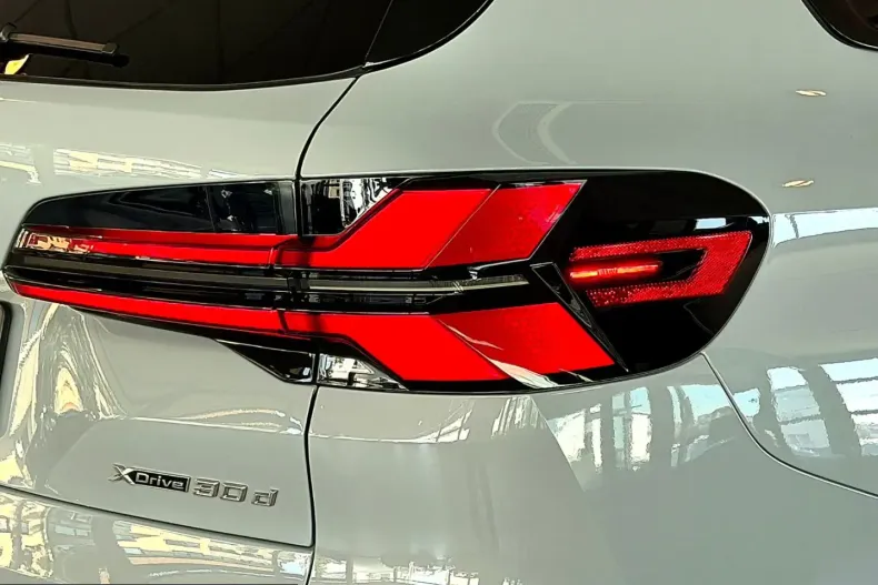 BMW X5 (Seria X) din 2025 cu 24.299 km - oferta BMW204282 - foto 18