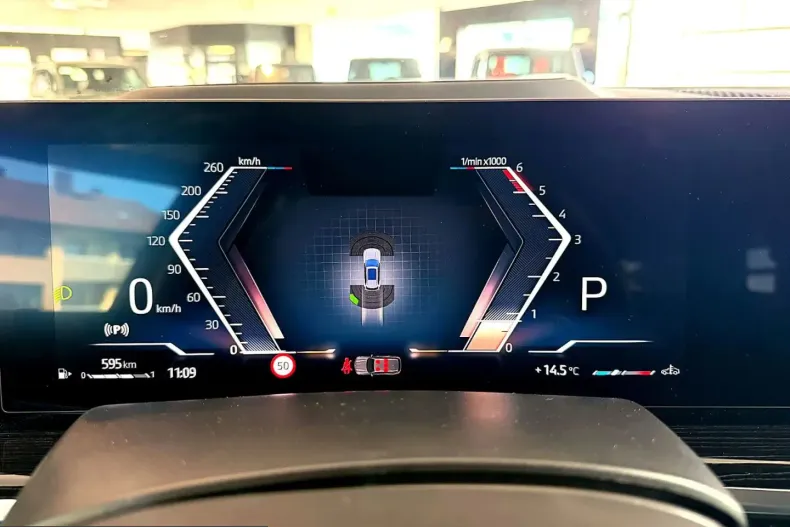 BMW X5 (Seria X) din 2025 cu 24.299 km - oferta BMW204282 - foto 39