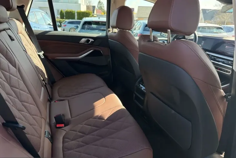 BMW X5 (Seria X) din 2025 cu 15.900 km - oferta BMW204283 - foto 9