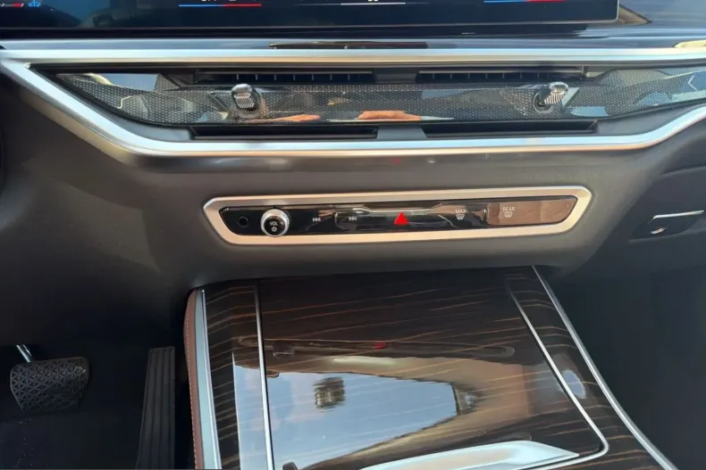 BMW X5 (Seria X) din 2025 cu 15.900 km - oferta BMW204283 - foto 11