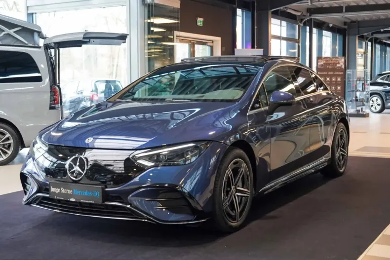 Mercedes-Benz EQE din 2025 cu 7.547 km - oferta MER204285 - foto 1