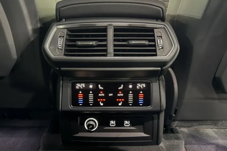 Lamborghini Urus din 2025 cu 19.900 km - oferta LAM204289 - foto 12