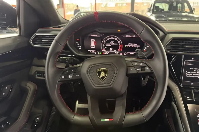 Lamborghini Urus din 2025 cu 19.900 km - oferta LAM204289 - foto 13