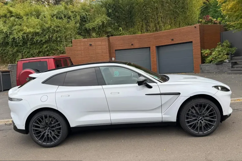 Aston Martin DBX din 2023 cu 46.250 km - oferta AST204292 - foto 7