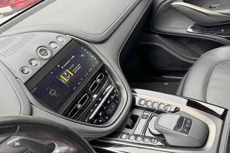 Aston Martin DBX din 2023 cu 46.250 km - oferta AST204292 - foto 20