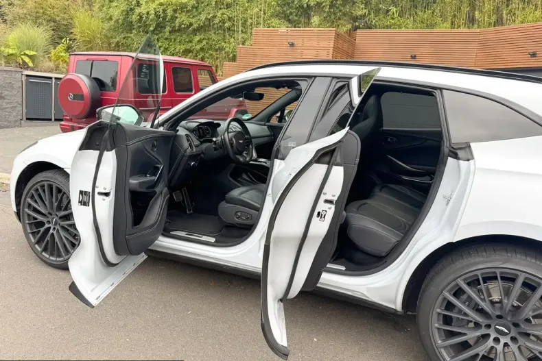 Aston Martin DBX din 2023 cu 46.250 km - oferta AST204292 - foto 23