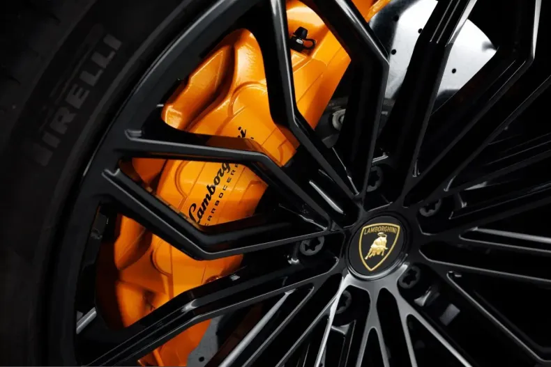 Lamborghini Urus din 2025 cu 20.200 km - oferta LAM204295 - foto 10