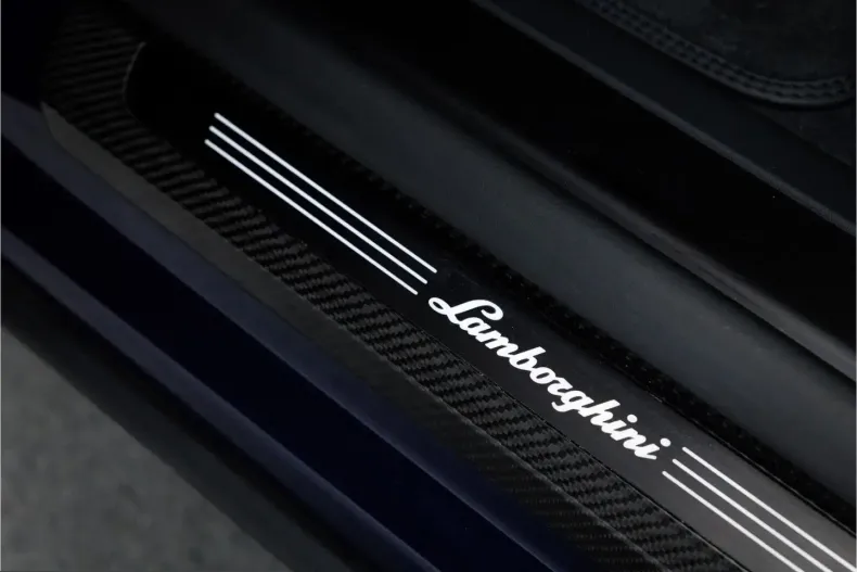 Lamborghini Urus din 2025 cu 20.200 km - oferta LAM204295 - foto 17