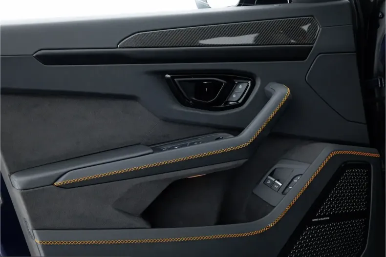 Lamborghini Urus din 2025 cu 20.200 km - oferta LAM204295 - foto 21