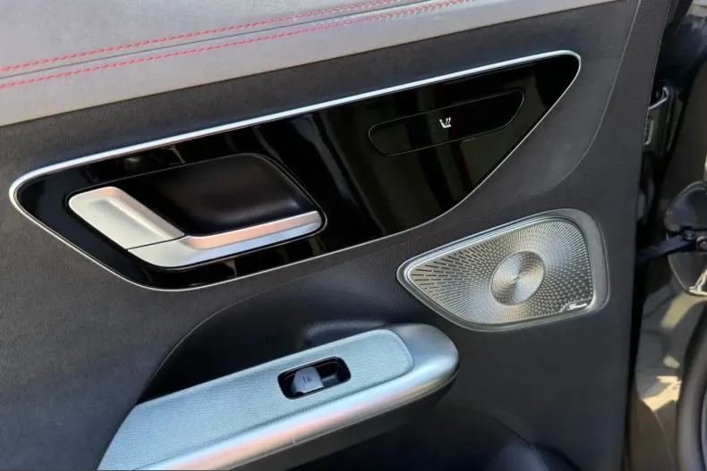 Mercedes-Benz EQE din 2022 cu 20.476 km - oferta MER204297 - foto 29