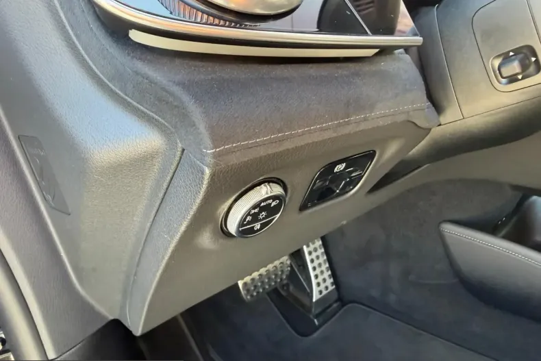 Mercedes-Benz EQE din 2022 cu 20.476 km - oferta MER204297 - foto 31