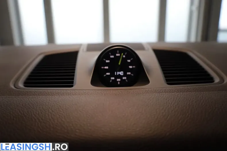 Porsche Cayenne din 2022 cu 55.222 km - oferta POR204302 - foto 11