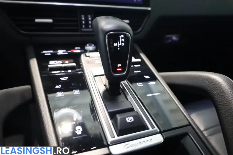 Porsche Cayenne din 2022 cu 55.222 km - oferta POR204302 - foto 21