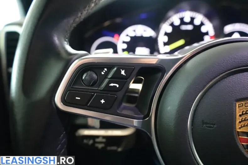 Porsche Cayenne din 2022 cu 55.222 km - oferta POR204302 - foto 25