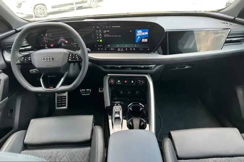 Audi SQ5 din 2025 cu 22.977 km - oferta AUD204303 - foto 9